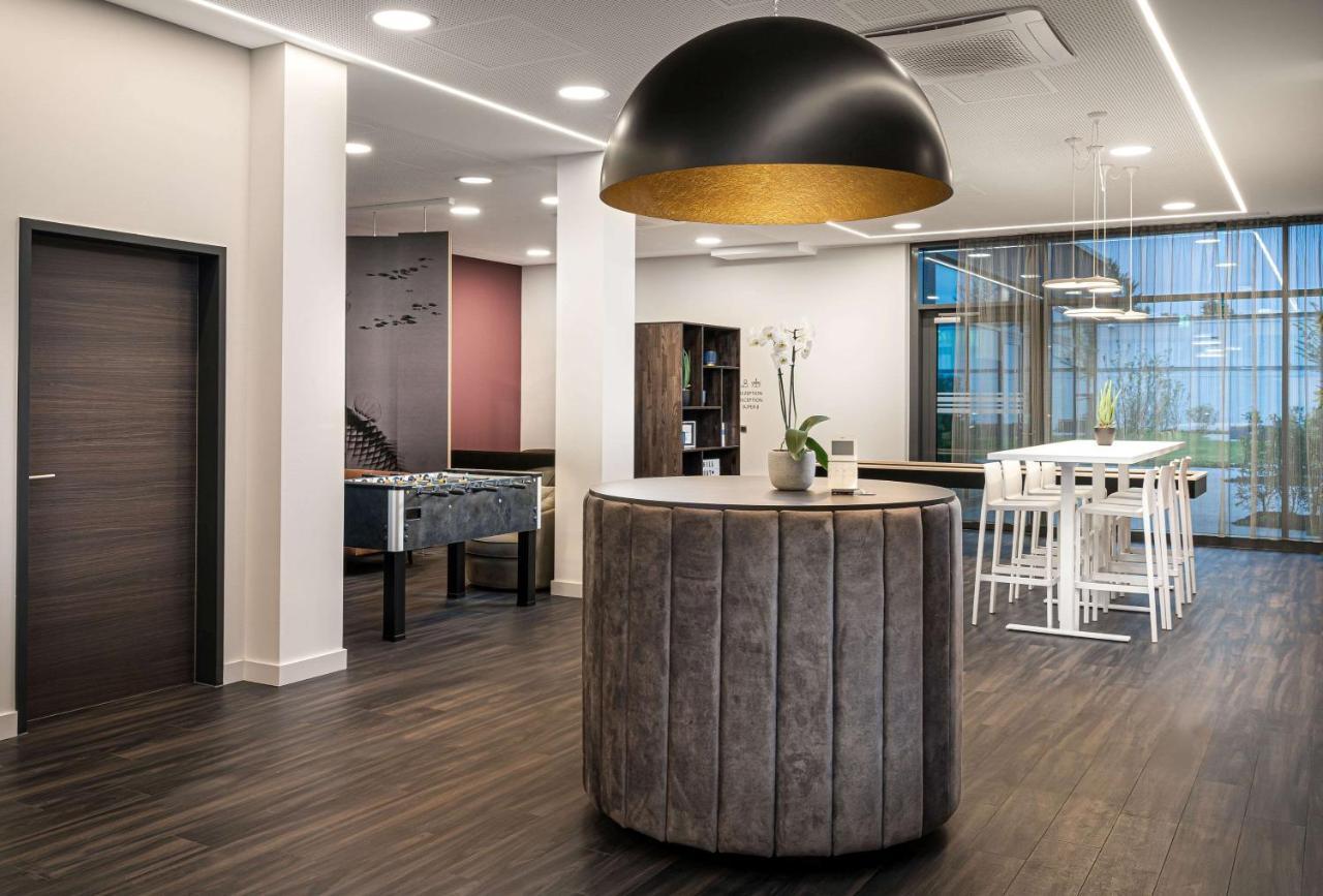Elaya Hotel Аугсбург Екстериор снимка